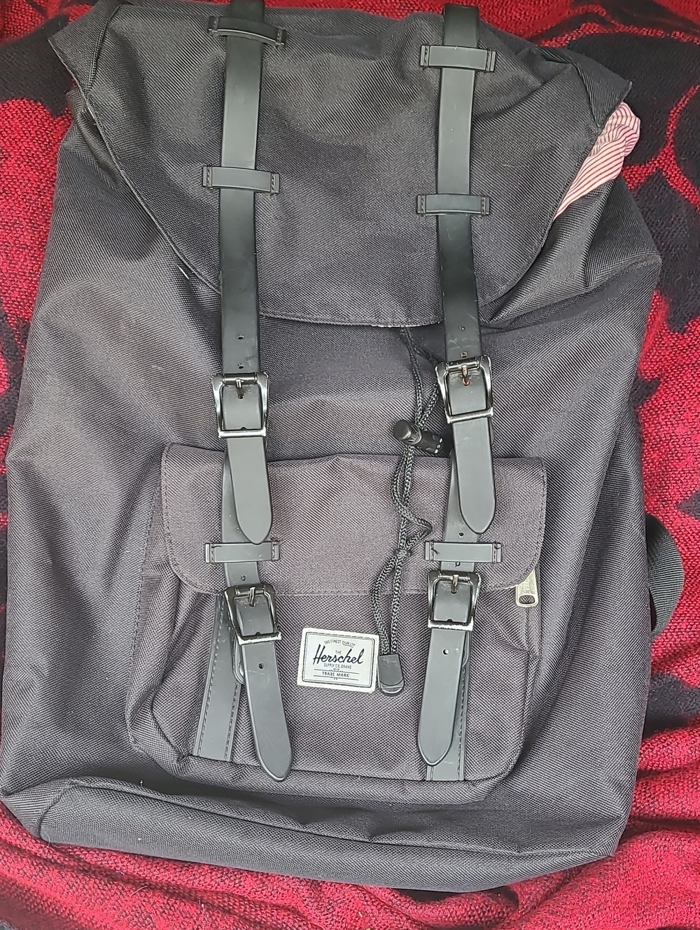 Herschel Supply Company Black Men’s Backpack with Buckle Straps